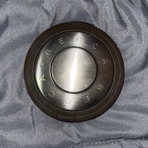 NEVER USED BECCA HIGHLIGHTER